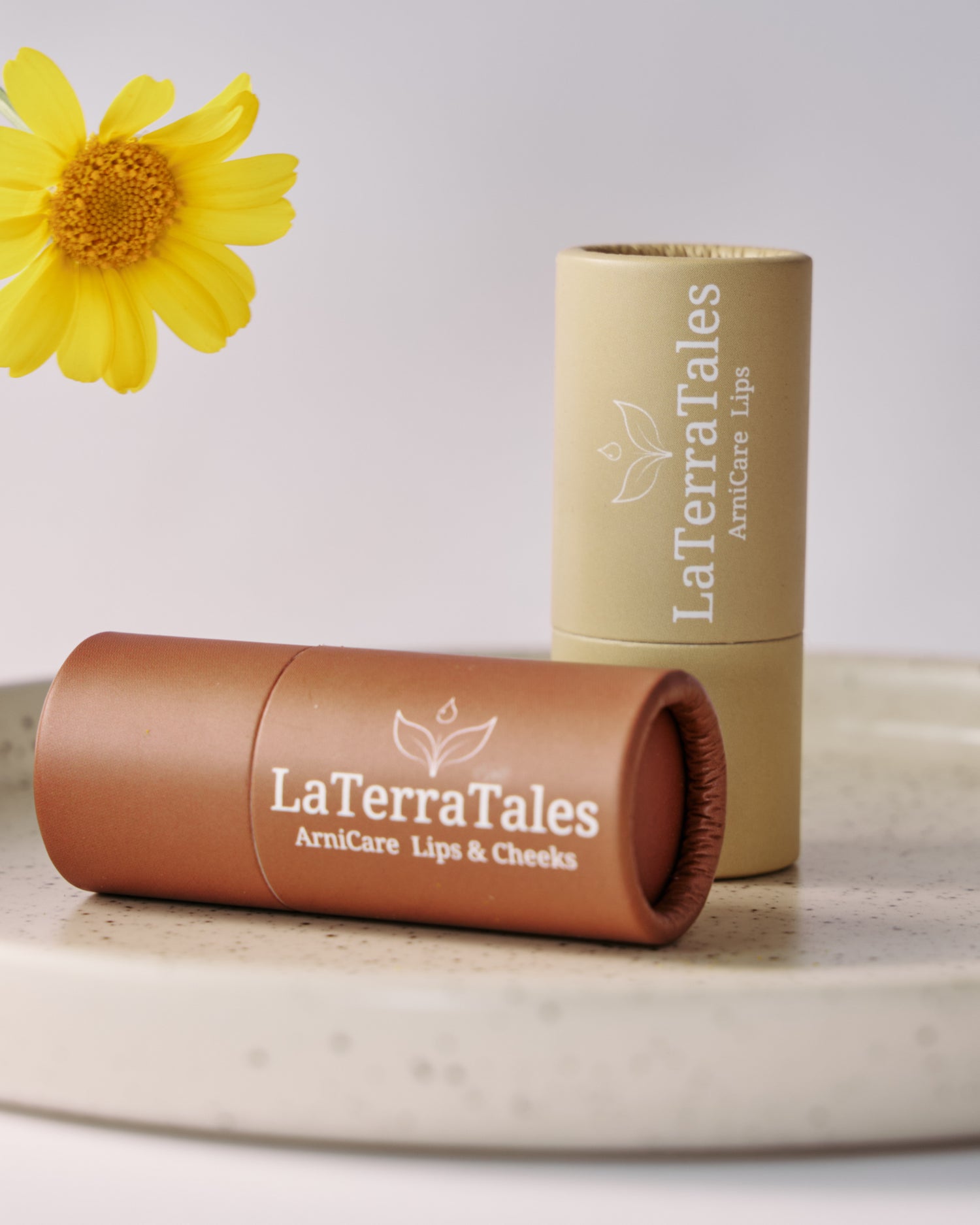 ArniCare Lips – Repairing & Nourishing Lip Balm (Neutral & Tinted)